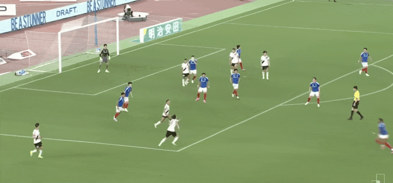 九游娱乐官方登入-⚽日职联半场：埃里克建功，喜田拓也世界波，横滨水手暂1-1神户