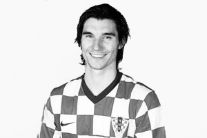 九游娱乐官方登入-R.I.P.克罗地亚前国脚波克里瓦奇因车祸去世，足协主席致哀