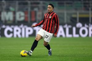 九游娱乐官网地址-记者：米兰想直接出售奥卡福，贝西克塔斯则希望以租借方式引进