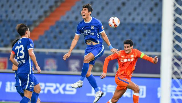 历年中超最后3轮争冠史：7个赛季冠军末轮才揭晓